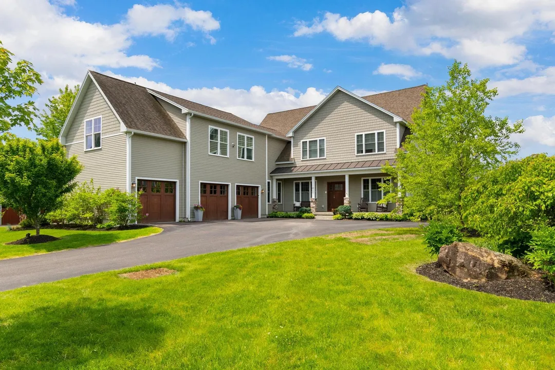 Exterior of 451 Golf Course Road in South Burlington, Vermont